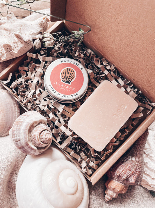 Annings of Dorset - The Gardeners’ Box: Handmade Gift Set, Soap and Salve Gardeners Gift Set Annings of Dorset