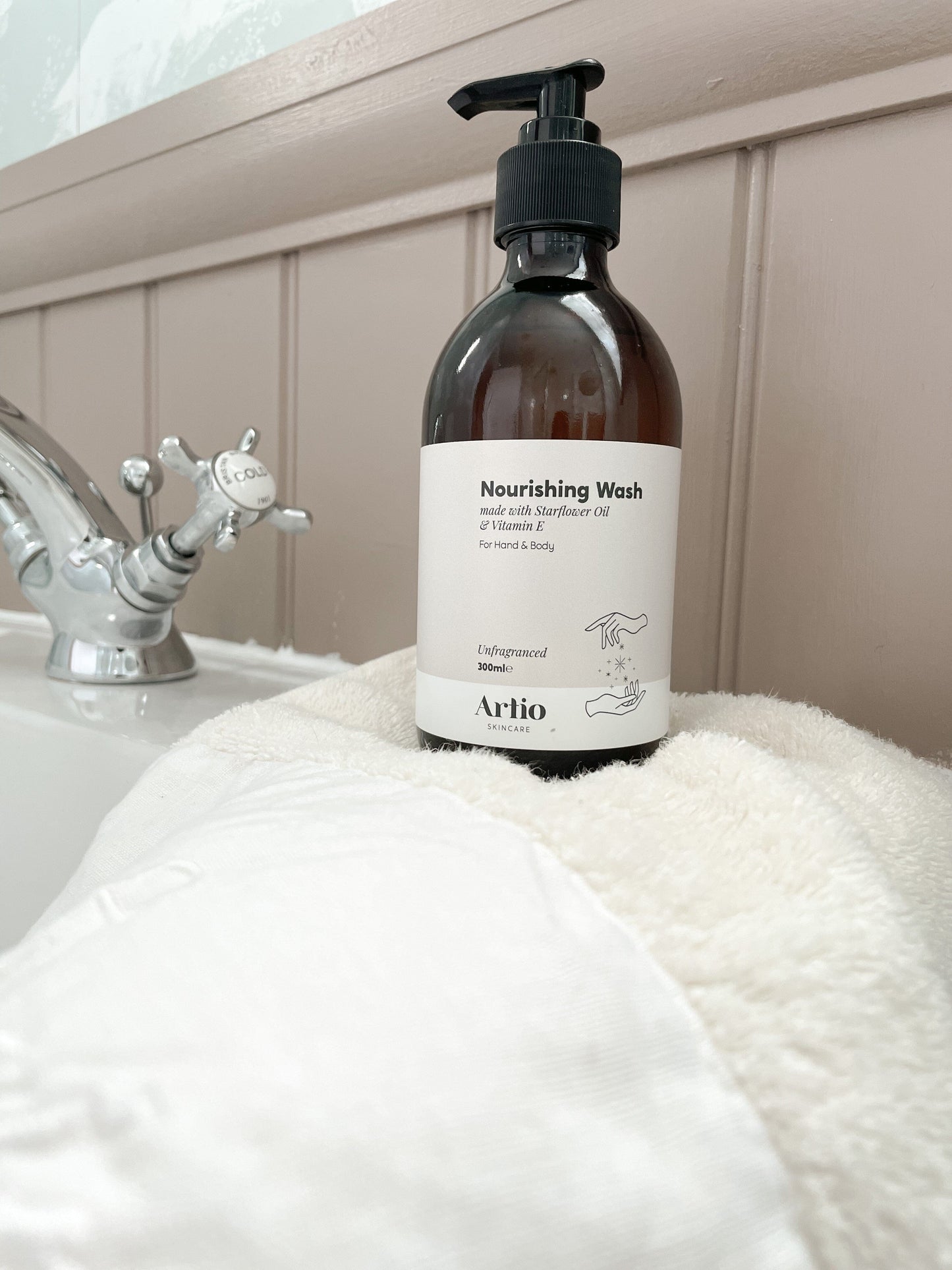 Artio Skincare - Nourishing Wash Body Wash Artio