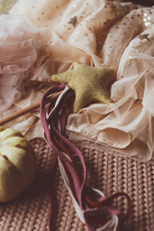 Avery Row - Gold Knitted Sparkle Star Wand Toy Wand Avery Row