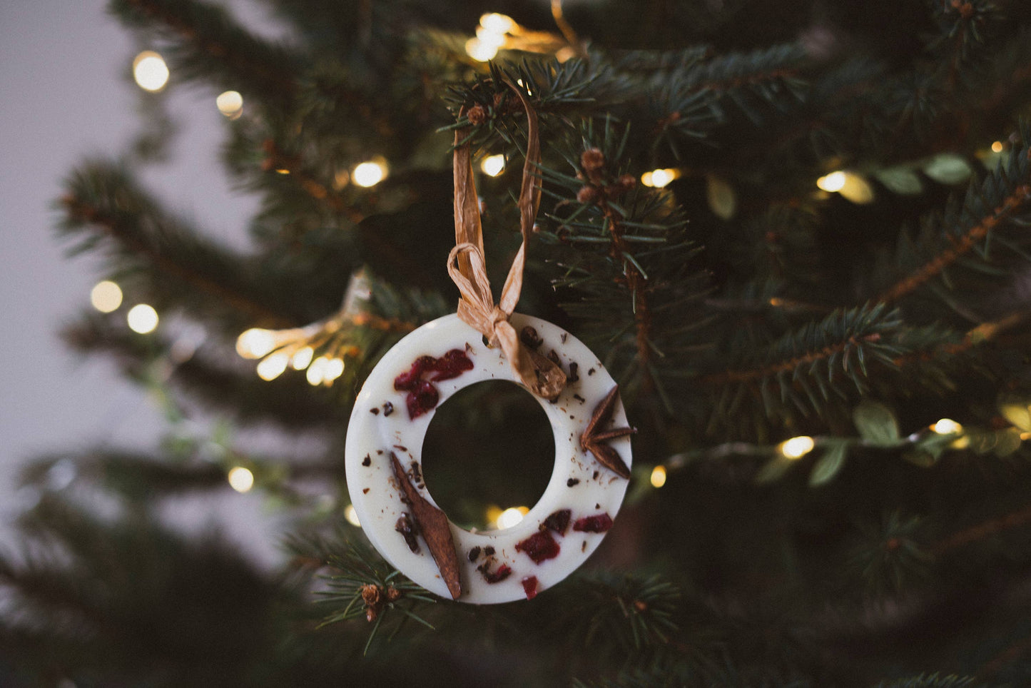 Christmas Scented Tree Decorations: Wreath / Cranberry Orange and Cinnamon Bobella Co.