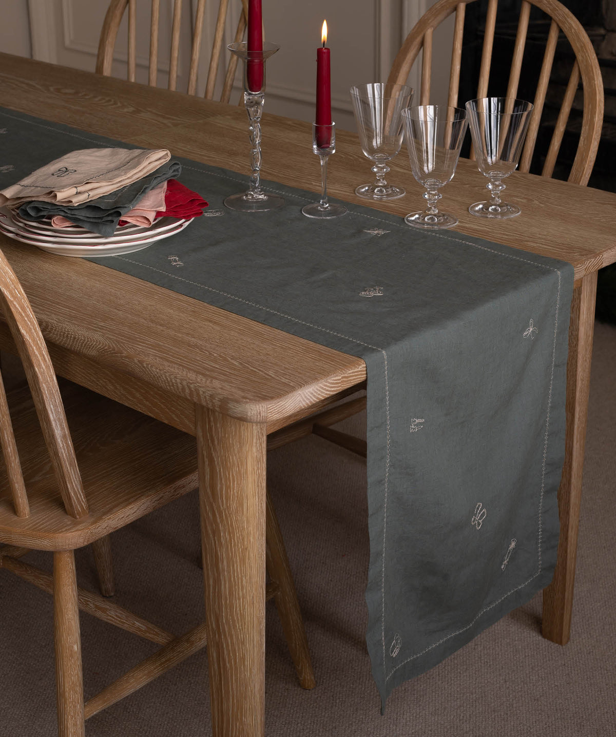 Christmas Table Runner - Pine Green