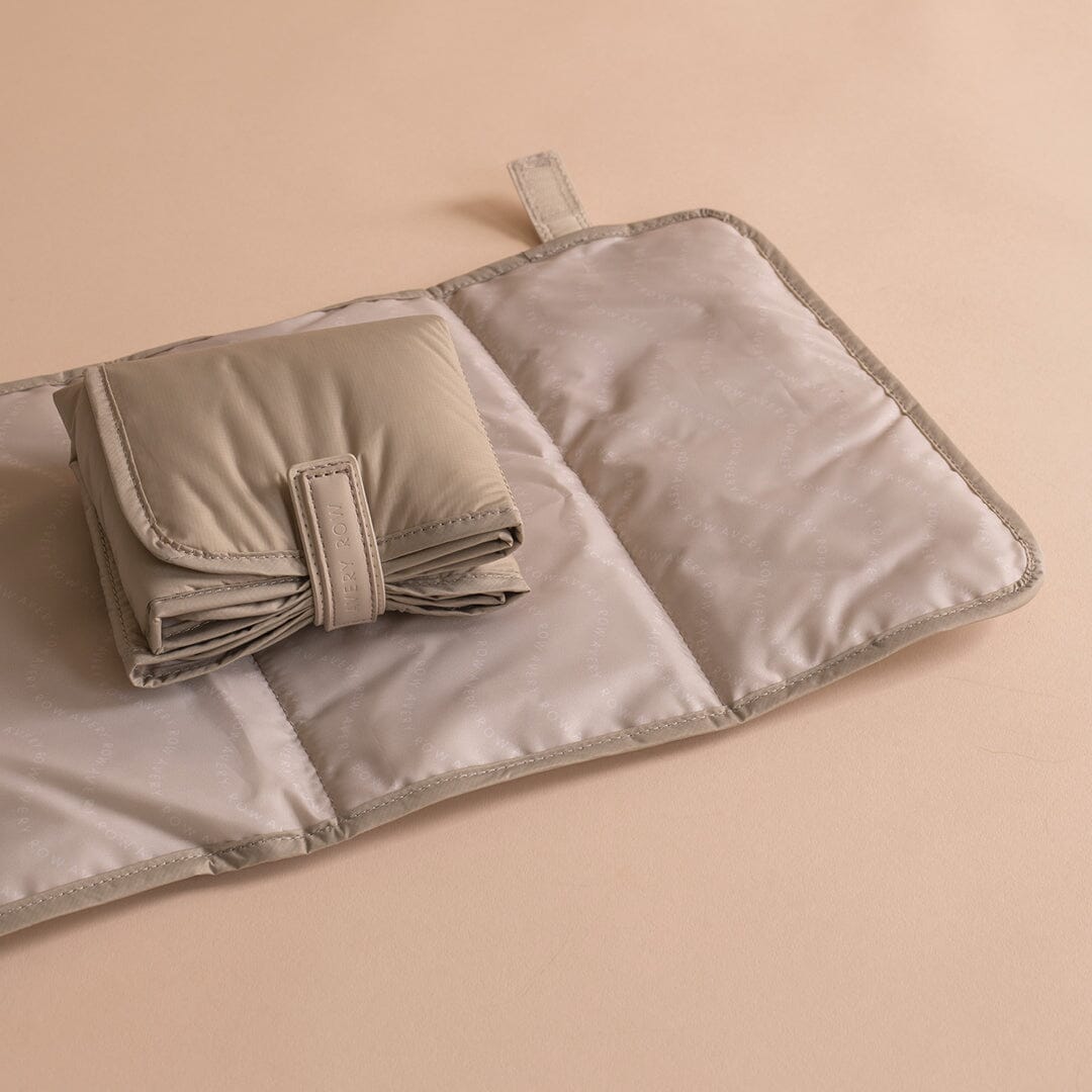 Avery Row | Baby Changing Backpack | Oyster Changing Bags & Travel Changing Mats Avery Row Wholesale 