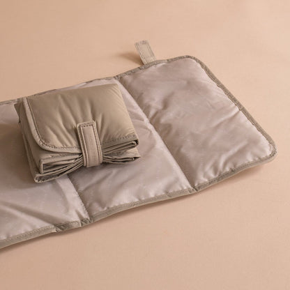 Avery Row | Baby Changing Backpack | Oyster Changing Bags & Travel Changing Mats Avery Row Wholesale 