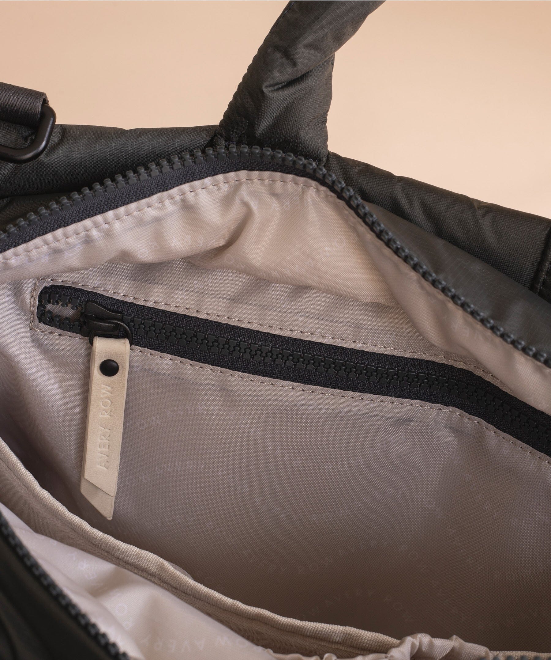 Avery Row | Baby Changing Tote Bag | Soft Black Changing Bags & Travel Changing Mats Avery Row Wholesale 