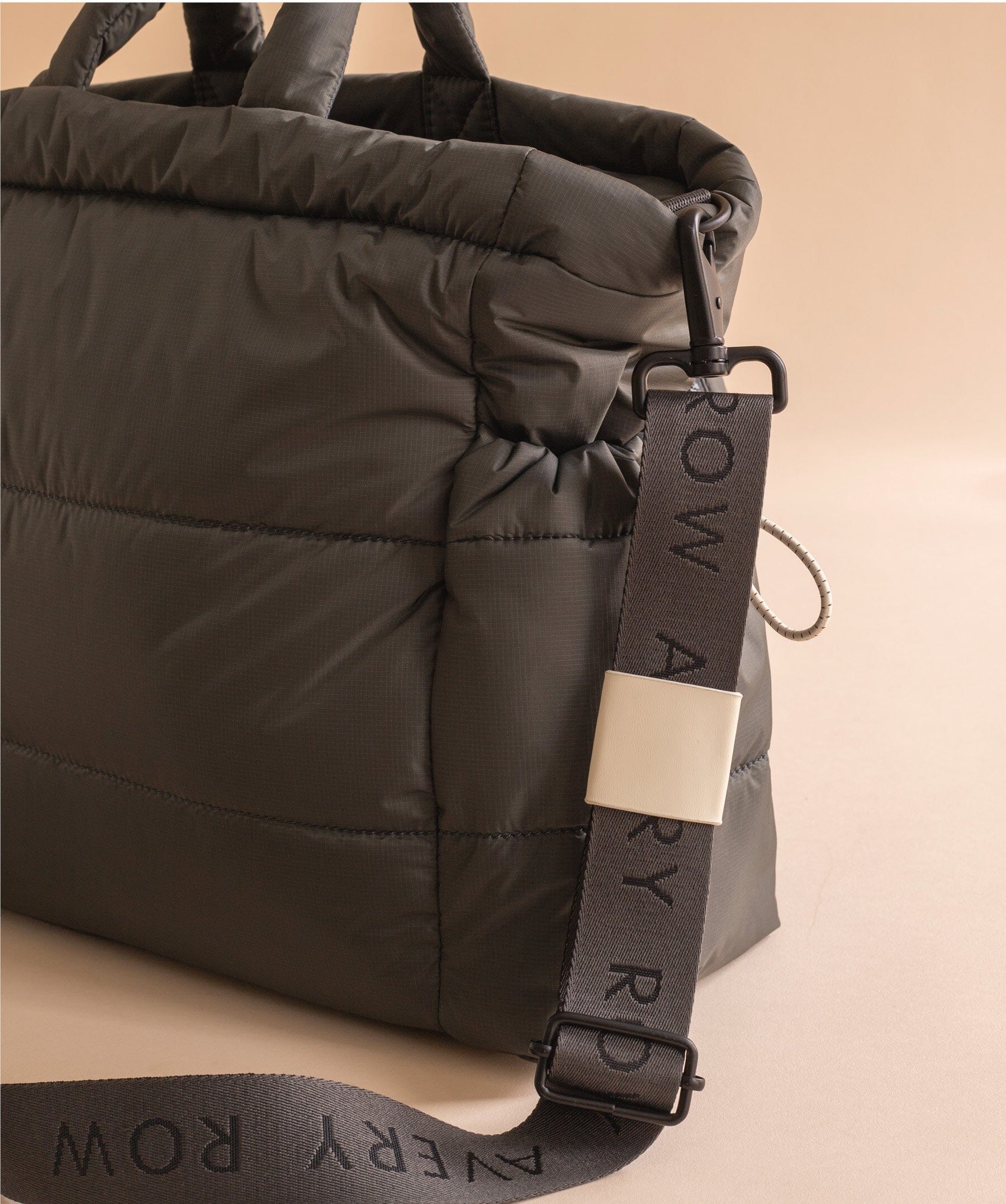 Avery Row | Baby Changing Tote Bag | Soft Black Changing Bags & Travel Changing Mats Avery Row Wholesale 