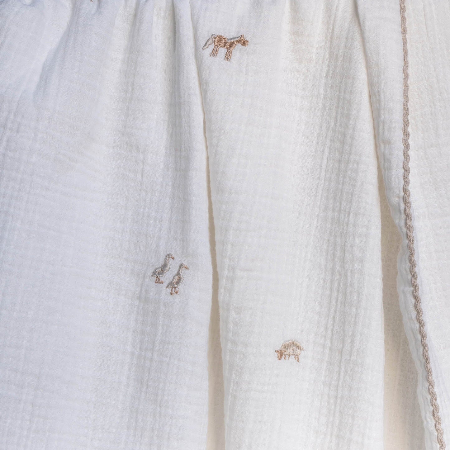 Avery Row | Embroidered Muslin Blanket | Little Farm Blankets Avery Row Wholesale 