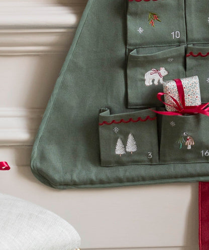 Avery Row | Fabric Christmas Tree Advent Calendar Christmas Avery Row Wholesale 