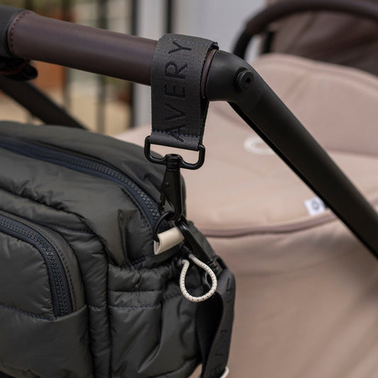 Avery Row | Logo Pram Bag Clips | Soft Black Changing Bags & Travel Changing Mats Avery Row Wholesale 