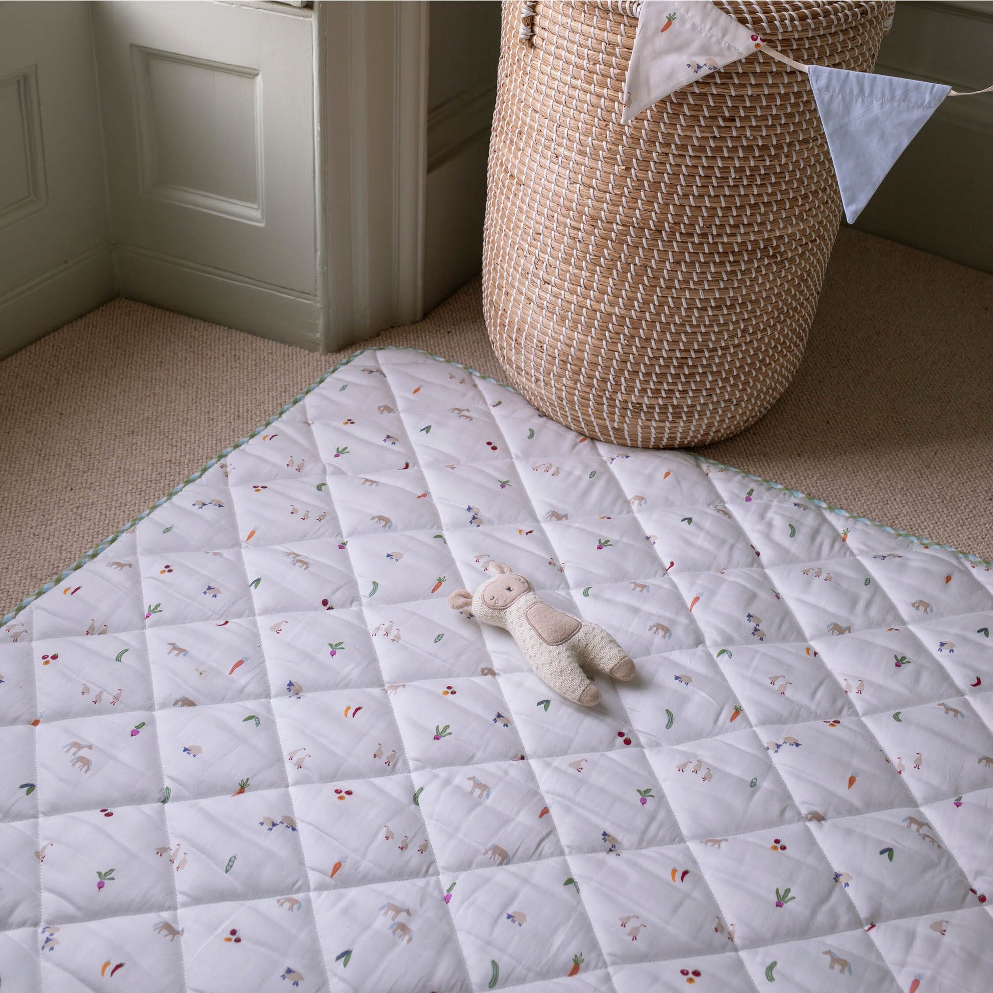 Avery Row | Stay & Play Mat | Little Farm Activity Avery Row Wholesale 