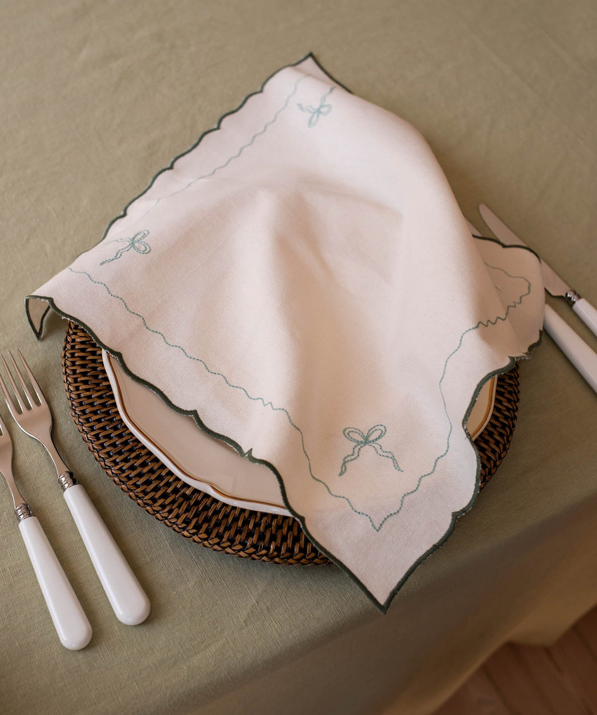 Embroidered Bow Napkins, Set of 2 - Dark Green Christmas Avery Row Wholesale 