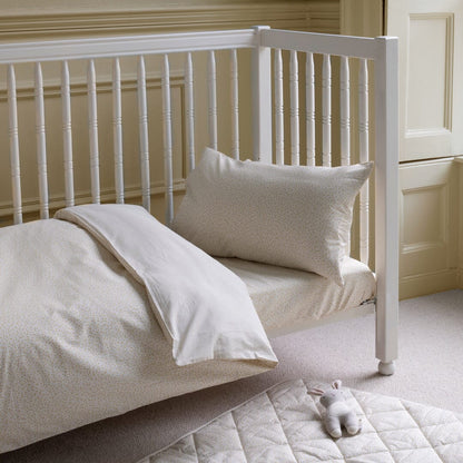 Organic Cotton Cotbed Bedding Set - Daisy Meadow Bedding Avery Row Wholesale 