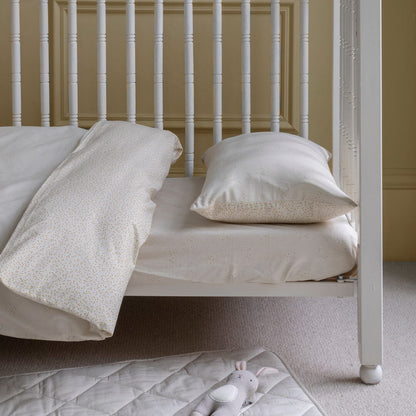 Organic Cotton Cotbed Bedding Set - Wild Chamomile Bedding Avery Row Wholesale 