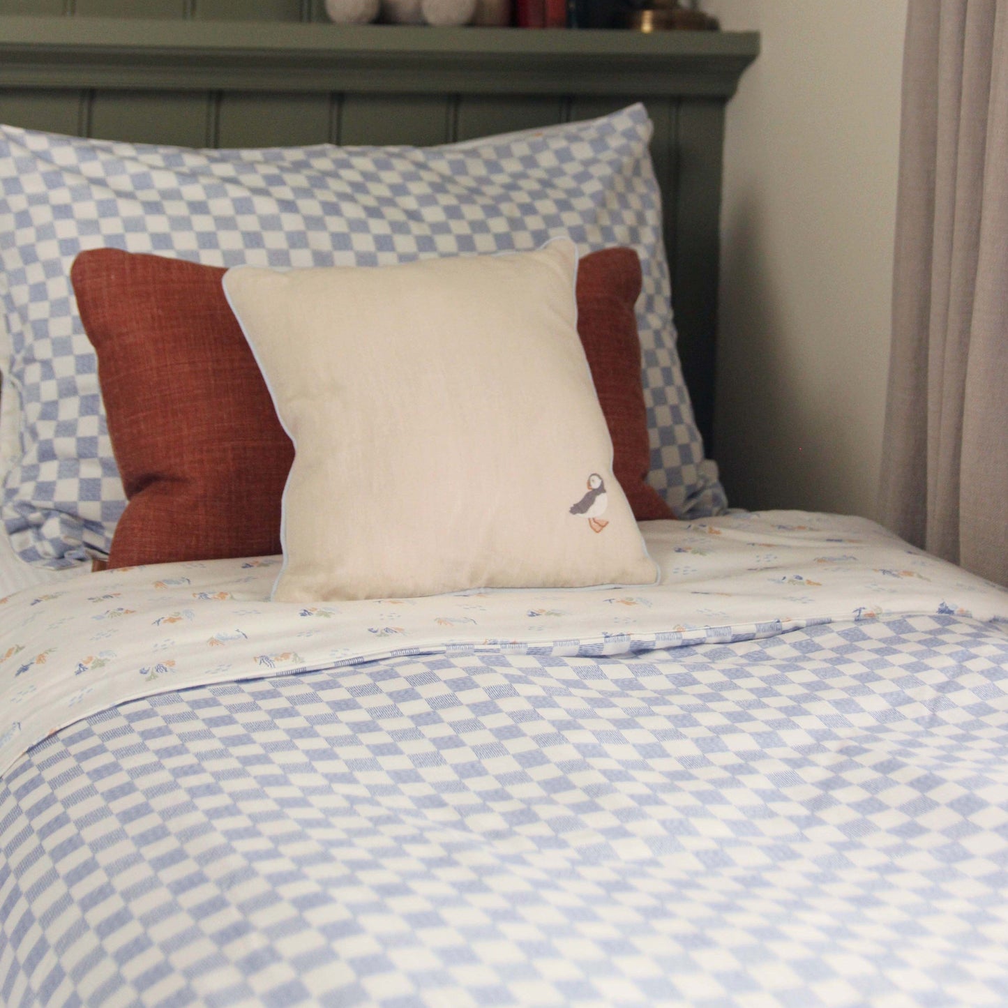 Organic Cotton Single Bedding Set - Waves Bedding Avery Row Wholesale 