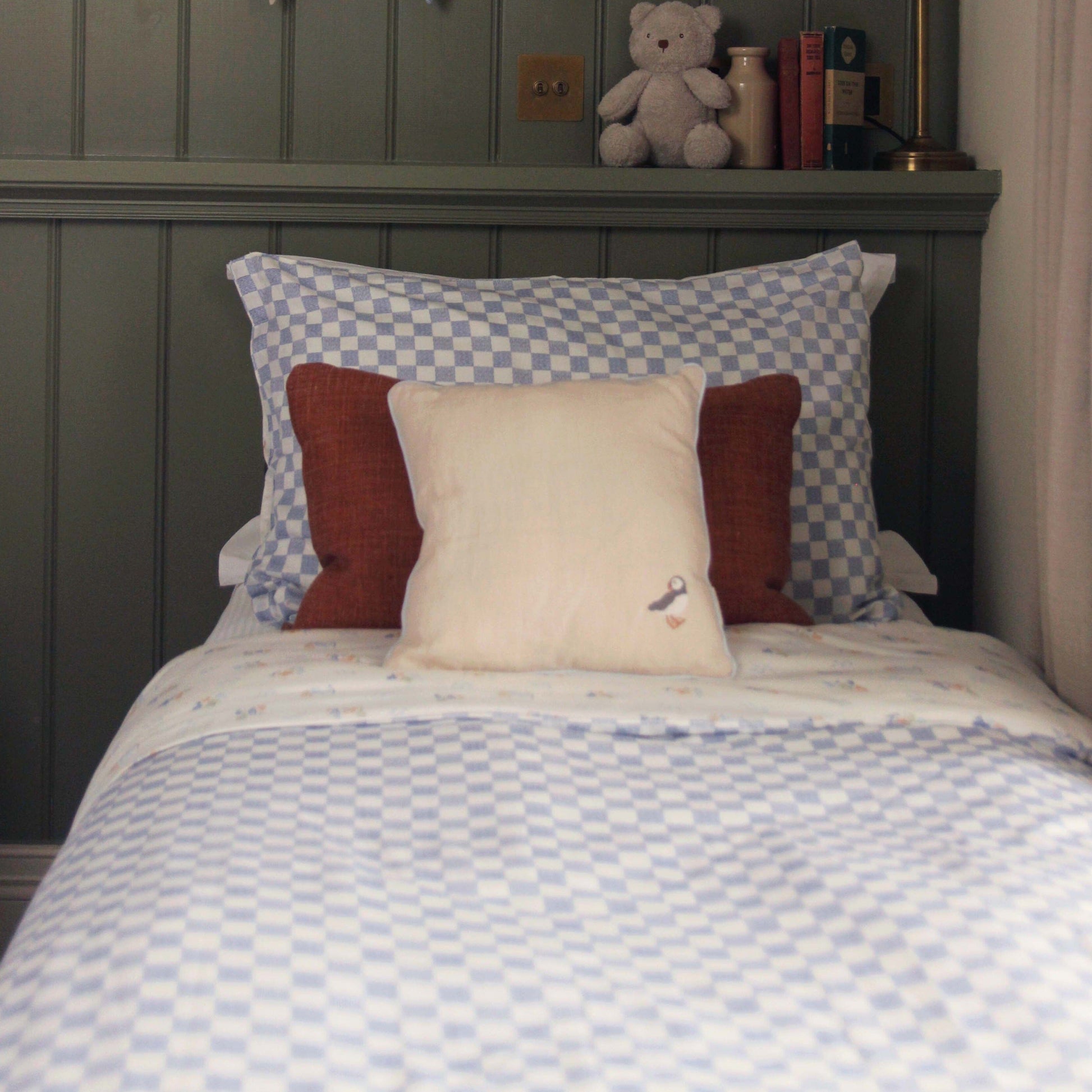 Organic Cotton Single Bedding Set - Waves Bedding Avery Row Wholesale 