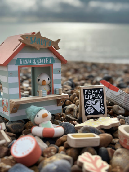Sandy's Beach Hut small world playset ThreadBeardesign 