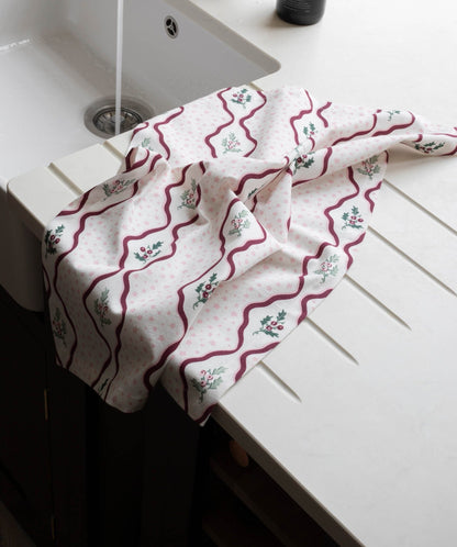 Tea Towels, Set of 2 - Berry Ribbons Christmas Avery Row Wholesale 