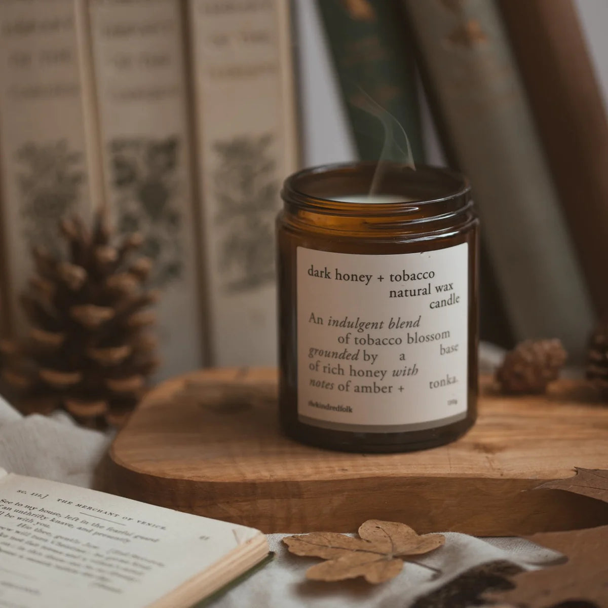 The Kindred Folk - Dark Honey + Tobacco Candle Candles The Kindred Folk 