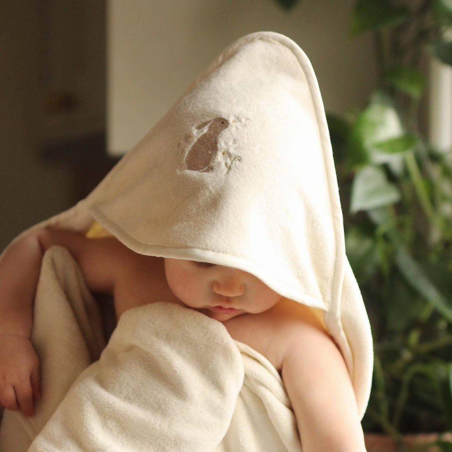 Avery Row - Hooded Towel Baby - Bunny Avery Row 