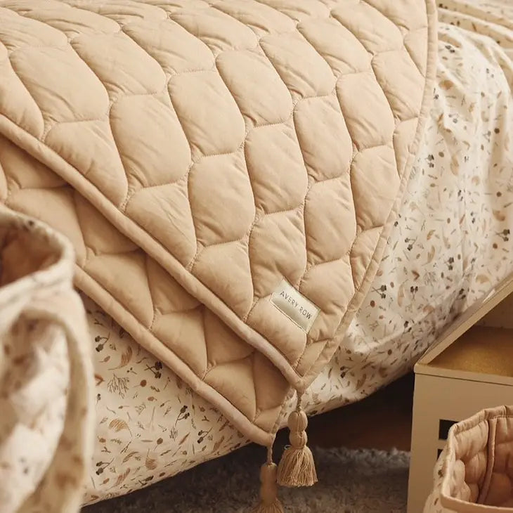 Avery Row - Organic Cotton Children's Quilt - Sesame Childrens Quilt Avery Row 