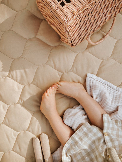 Avery Row - Organic Cotton Children's Quilt - Sesame Childrens Quilt Avery Row 